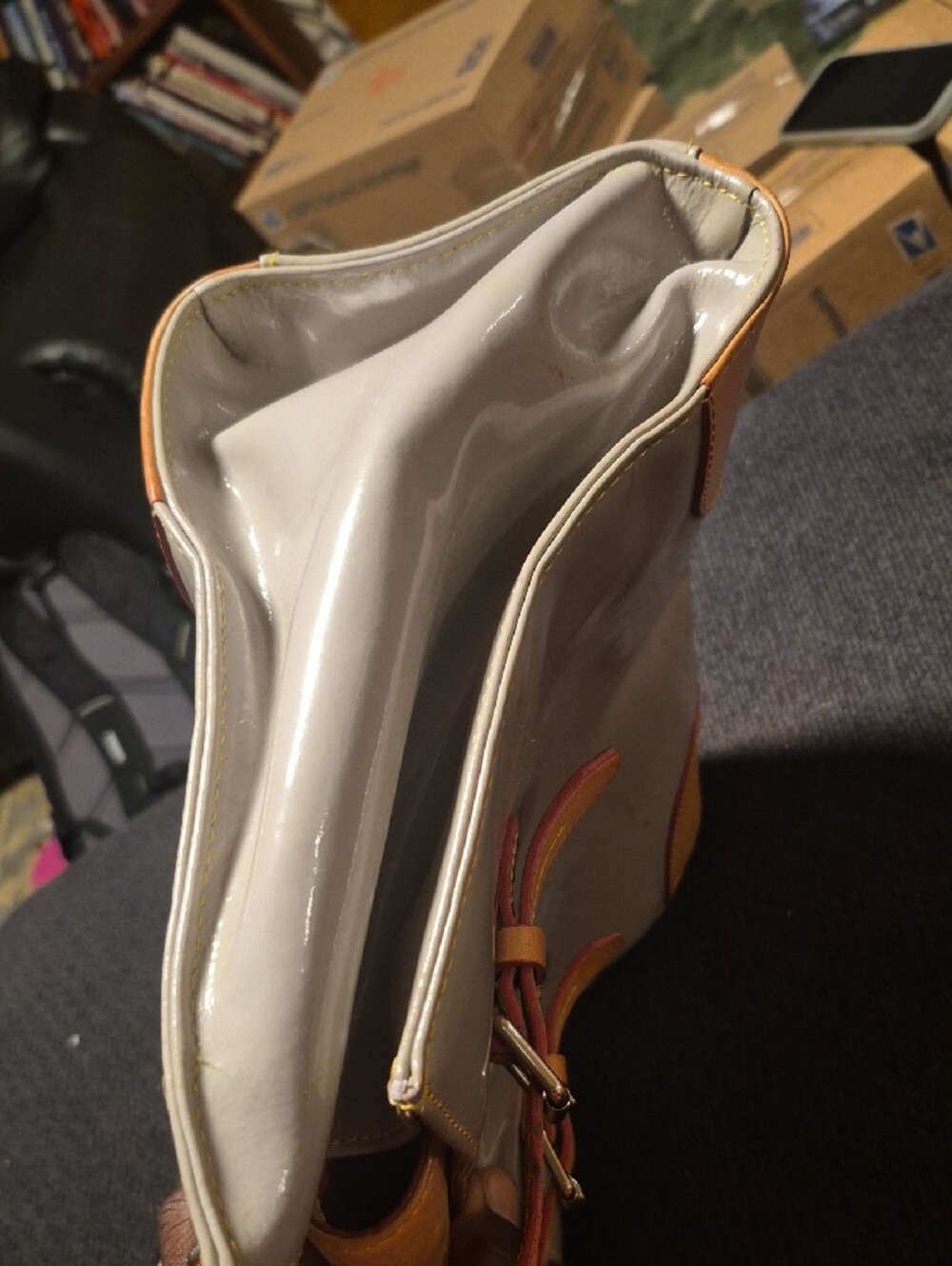 Dooney & Bourke Cream Satchel with Tan Trim and Handles - Picture 6 of 12